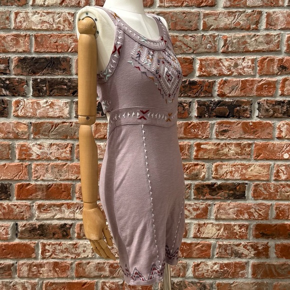 Free People Lavender Embroidered “Song of the South” dress / XS / EUC - Picture 6 of 17